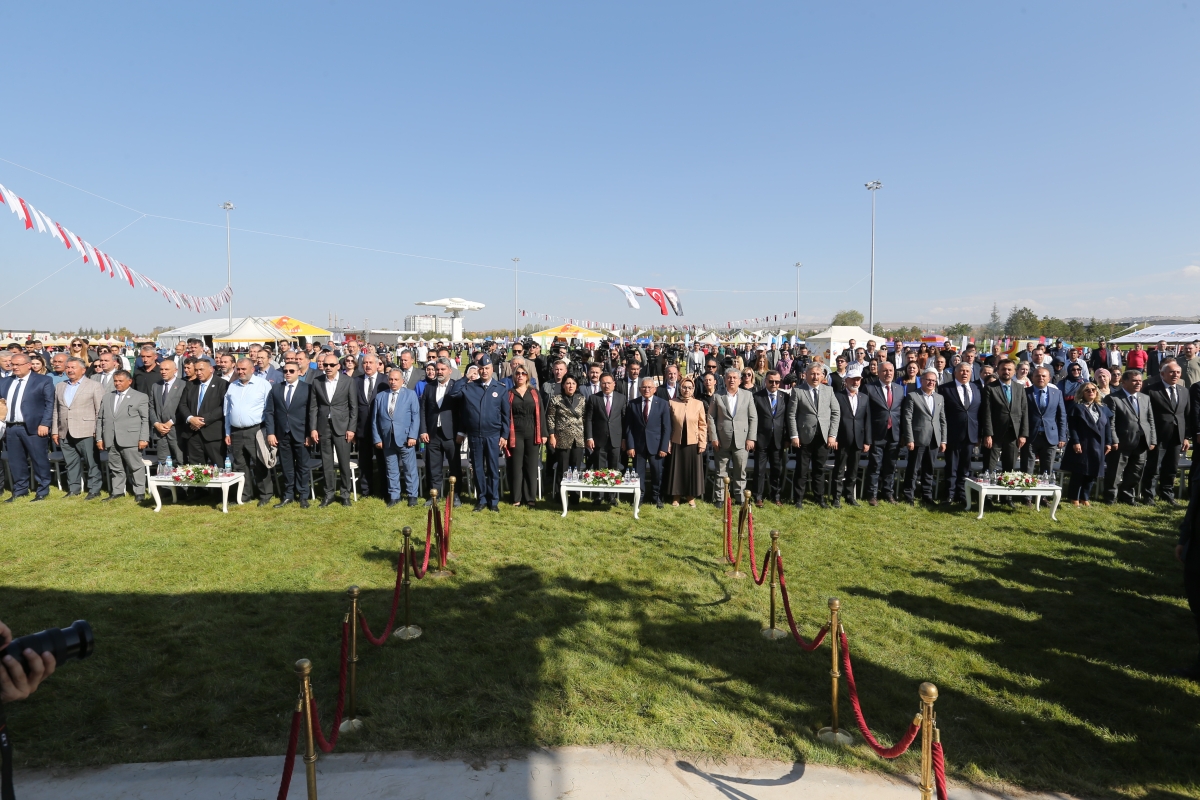 Başkan Büyükkılıç: “Recep Tayyip Erdoğan Millet Bahçesi, Kayseri'mize çok yakıştı''