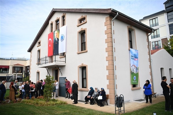 Tarihi 'Perili Köşk' Tuzla Kent ve Mübadele Müzesi olarak açıldı