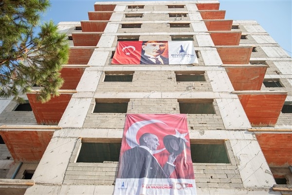 İzmir’in Halk Konut projesi hızla ilerliyor