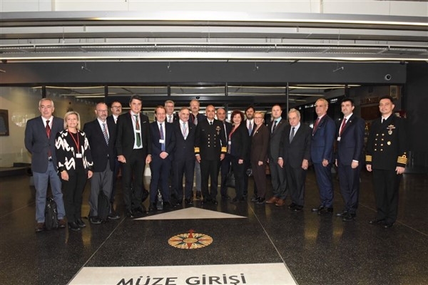 NATO Parlamenter Asamblesi Alt Komisyonları heyetinden Deniz Müzesi Komutanlığı’na ziyaret