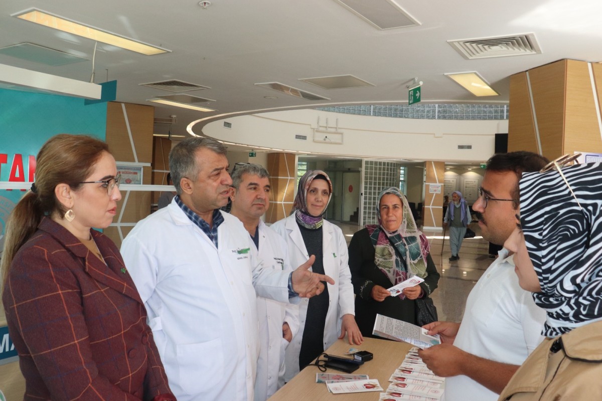 Harran Üniversitesi Hastanesinde Vatandaşlar Organ Bağışı Konusunda Bilgilendirildi