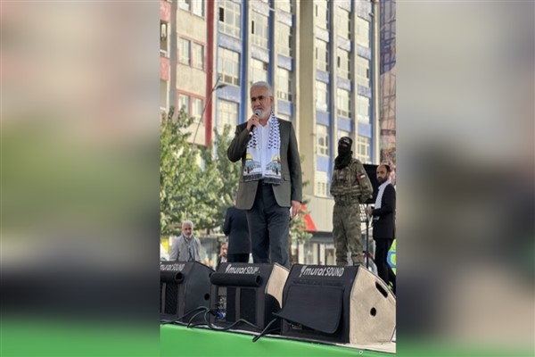 Yapıcıoğlu, İslam İşbirliği Teşkilatı’nın aldığı kararlara tepki gösterdi
