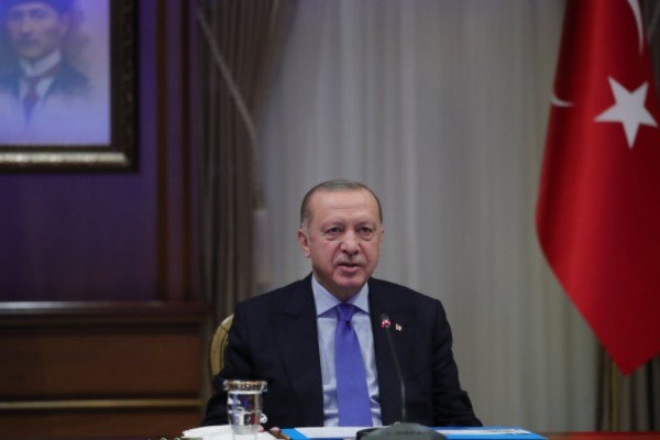 Cumhurbaşkanı Erdoğan: “Kıbrıs Türkü kardeşlerimizin yanında olmaya devam edeceğiz”