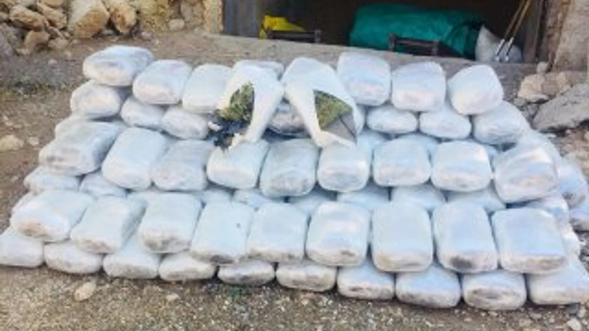 111 kilogram esrar yakalandı