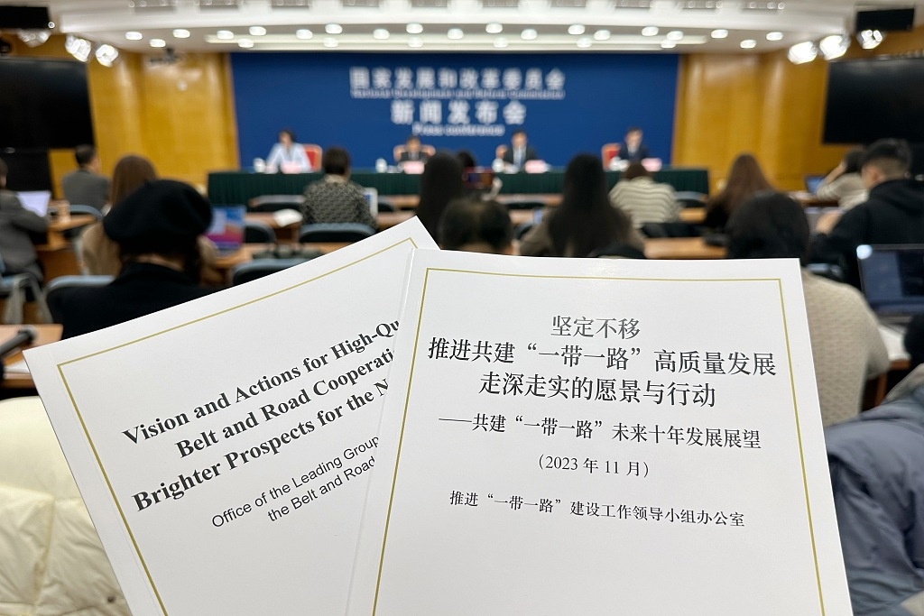 Çin Kuşak ve Yol iş birliğine yönelik vizyon ve eylemler belgesini yayınladı
