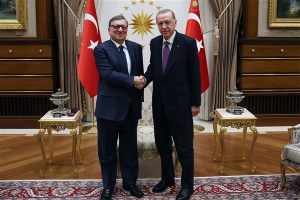 Cumhurbaşkanı Erdoğan, eski AB Komisyonu Başkanı Barroso'yu kabul etti