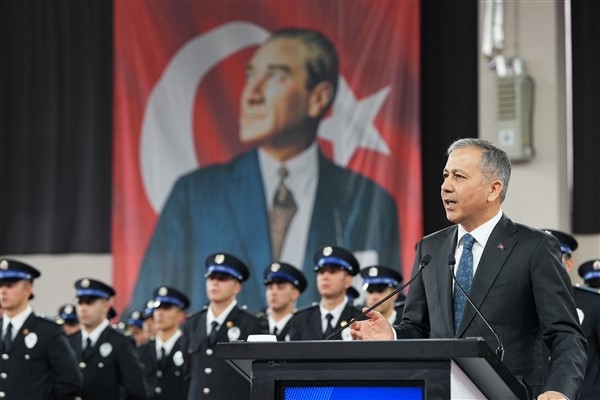 Bakan Yerlikaya, Erzurum POMEM 29. Mezuniyet Töreni’ne katıldı