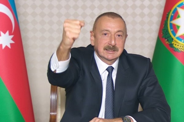 Aliyev: “Azerbaycan'da yenilenebilir enerji ivme kazanıyor”