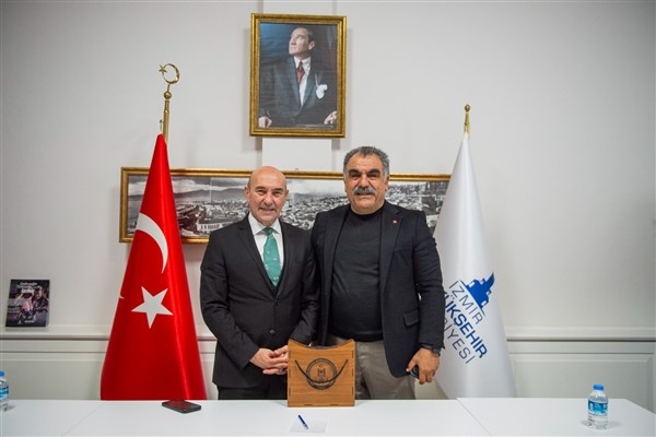 Başkan Soyer İzmir’deki Erzurumlularla buluştu