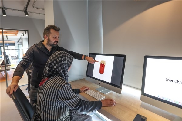 Yarının Köyleri projesinde ilk dijital merkez Adana’da açıldı