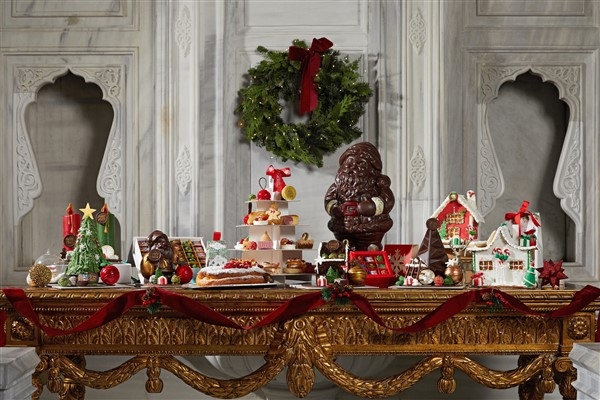 Yeni yıl ruhunu yansıtan yılbaşı’na özel lezzetler ve hediyelikler Çırağan Palace Shop’ta