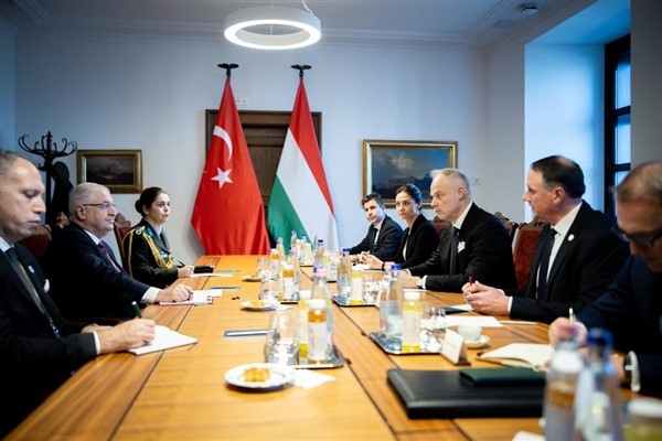 Bakan Güler: “Türkiye ve Macaristan pek çok konuda birlikte çalışmaya devam edecek”