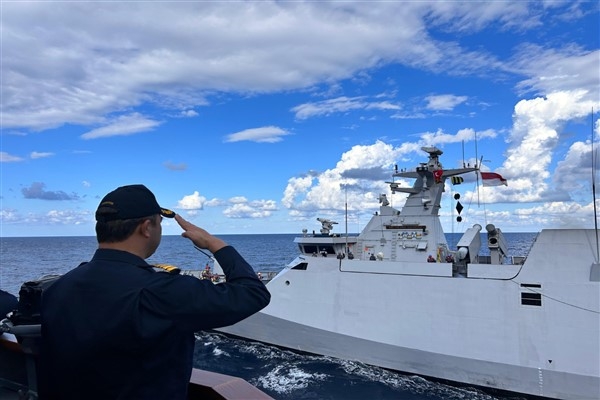 TCG Büyükada, , Endonezya Deniz Kuvvetleri unsuru ile eğitimler gerçekleştirdi