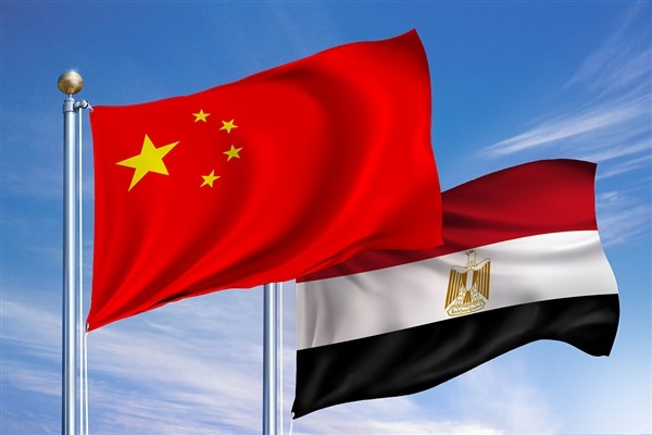 Xi'den Mısır Cumhurbaşkanlığına yeniden seçilen Sisi'ye tebrik mesajı