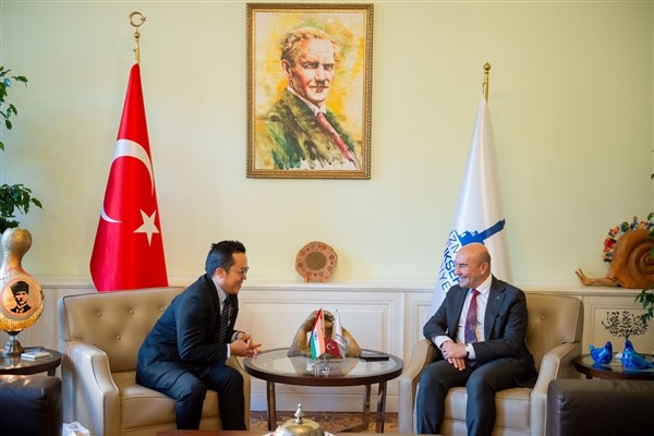 Başkan Soyer, Hindistan'ın İstanbul Başkonsolosu Vinito'yu ağırladı