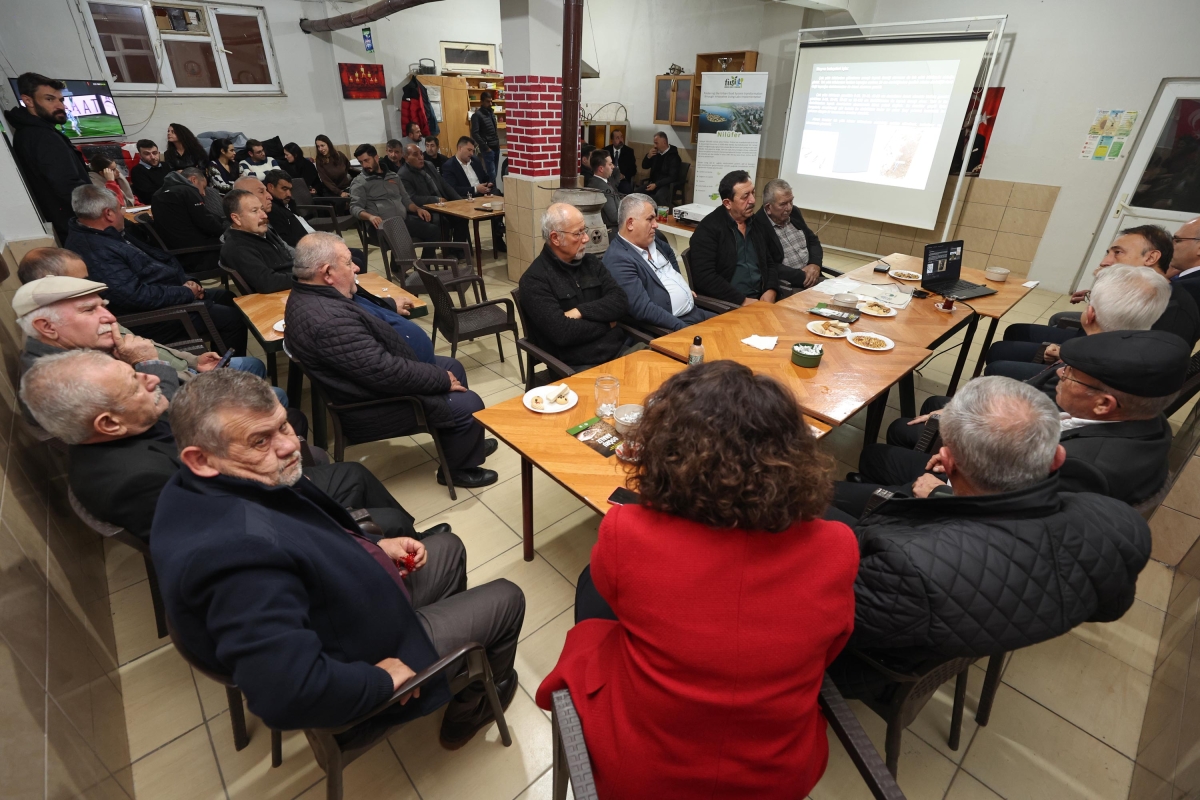 Bursa'da çiftçiler tarımsal üretimde analizin önemini öğrendi