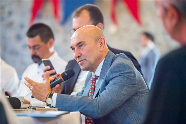 Başkan Soyer: &Prime;Mülakat değil, liyakat&Prime;