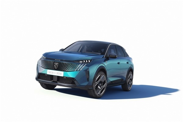 Peugeot yeni modeli ile 2023 Bağlantılı Araç Ödülü’nü aldı