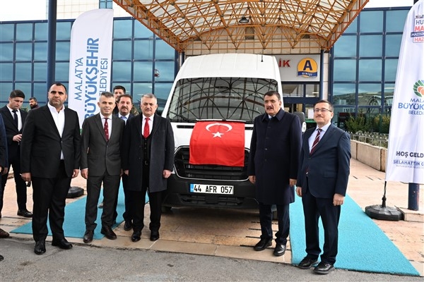 Başkan Gürkan, Tötm’e yeni araç hediye etti