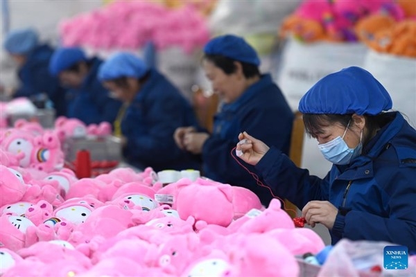 Antik kent Ankang, 5.8 milyar yuanlık peluş ayı üretiyor