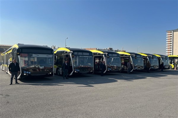 Başkan Büyükkılıç: “Yeni elektrikli otobüslerimiz görücüye çıkıyor″