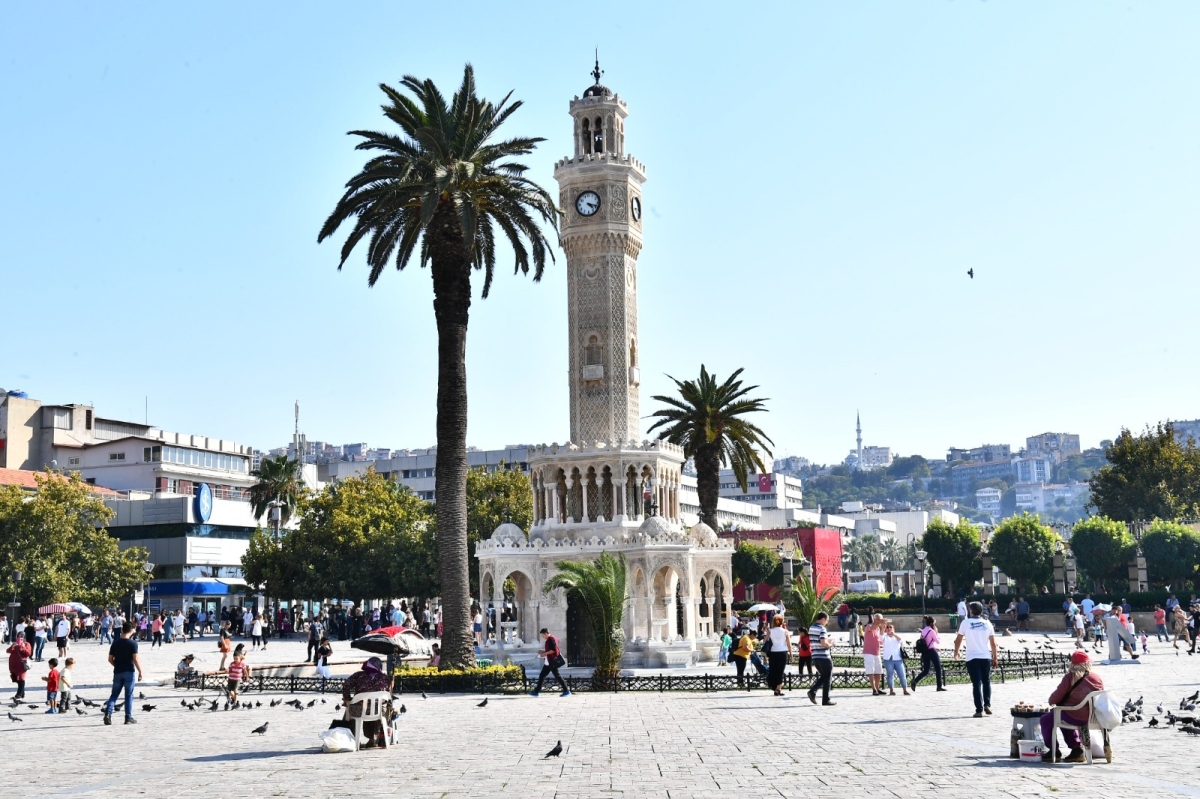 İzmir, Lonely Planet’in 2024 yılında seyahat edilebilecek 10 şehir listesinde