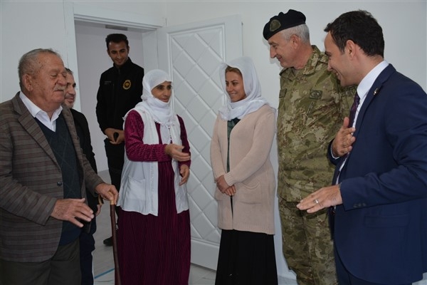 Şırnak’ta yaşayan Kıbrıs gazisinin evinde bakım ve onarım çalışması yapıldı