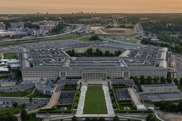 Pentagon: &Prime;Irak'ta gerçekleşen öz savunma saldırısı terörist lideri öldürdü&Prime;