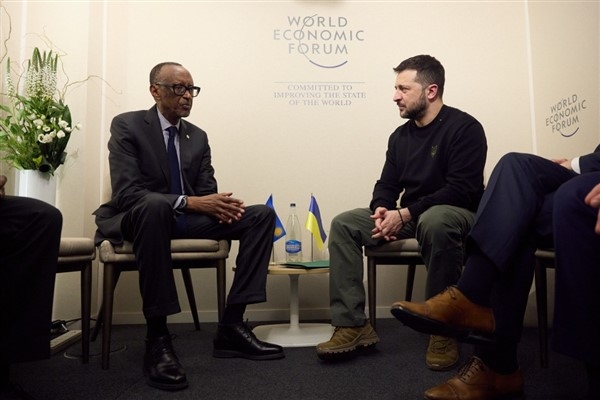 Zelenski, Ruanda Devlet Başkanı Kagame ile görüştü