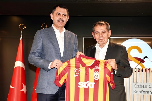 Kurum, Galatasaray Spor Kulübü’nü ziyaret etti