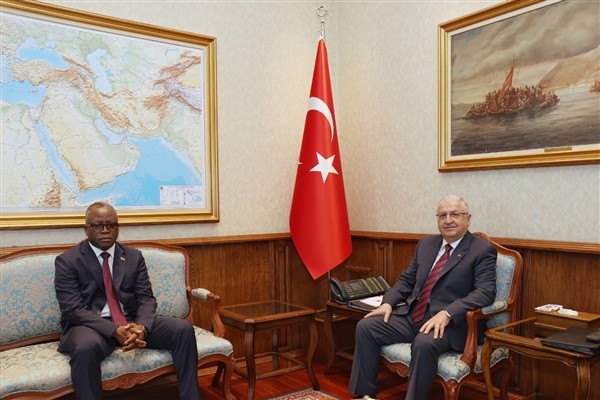 Bakan Güler,  Burkina Faso Ankara Büyükelçisi Some'yi kabul etti
