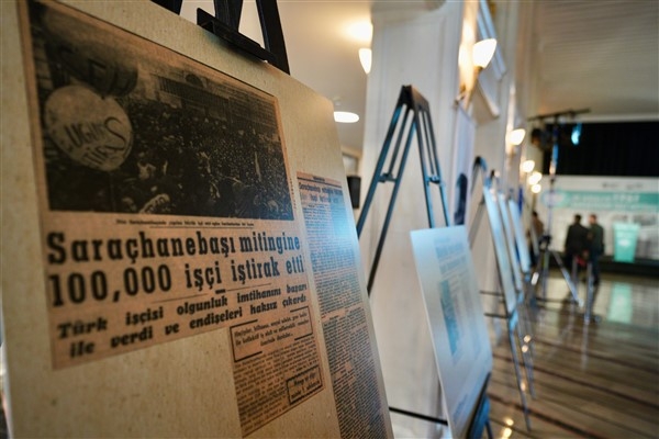 İstanbul’da “31 Aralık 1961 Saraçhane İşçi Mitingi” fotoğraf sergisi açıldı