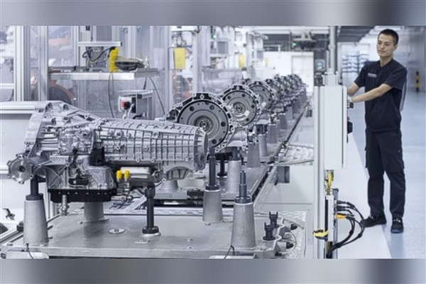 Audi’nin yeni fabrikası üretime başladı, Leoni yeni fabrika için imza attı