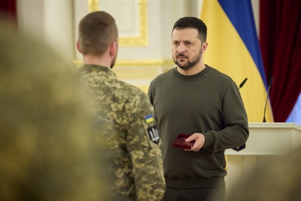 Zlelenski, Savunma İstihbaratı mensuplarına ödül verdi