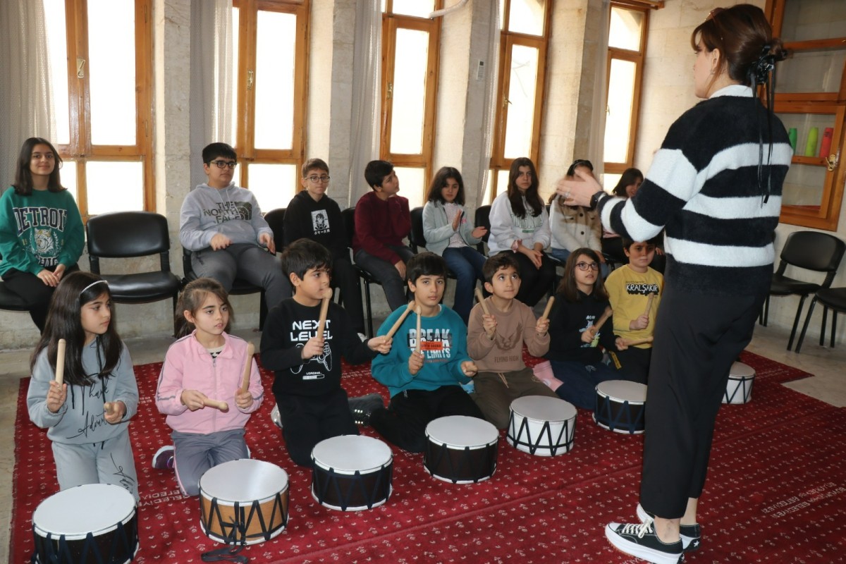 Büyükşehir Belediyesi Geleceğin Sanatçıları, Müzik Ustalarını Yetiştiriyor