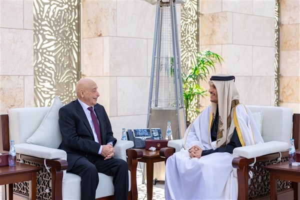 Katar Dışişleri Bakanı Al Thani, Libya Temsilciler Meclisi Başkanı Saleh ile görüştü