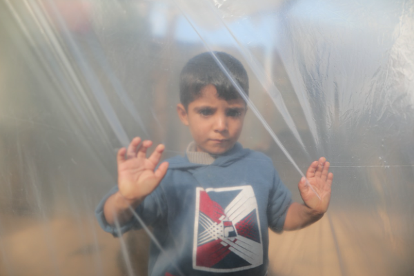UNRWA ekipleri, Gazze'deki çocukları hastalıklara karşı aşılıyor