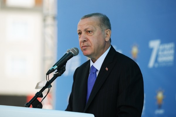 Erdoğan: ″Bizimle yarışacak vizyonu, programı, projesi olan hiçbir parti, hiçbir ekip yok″
