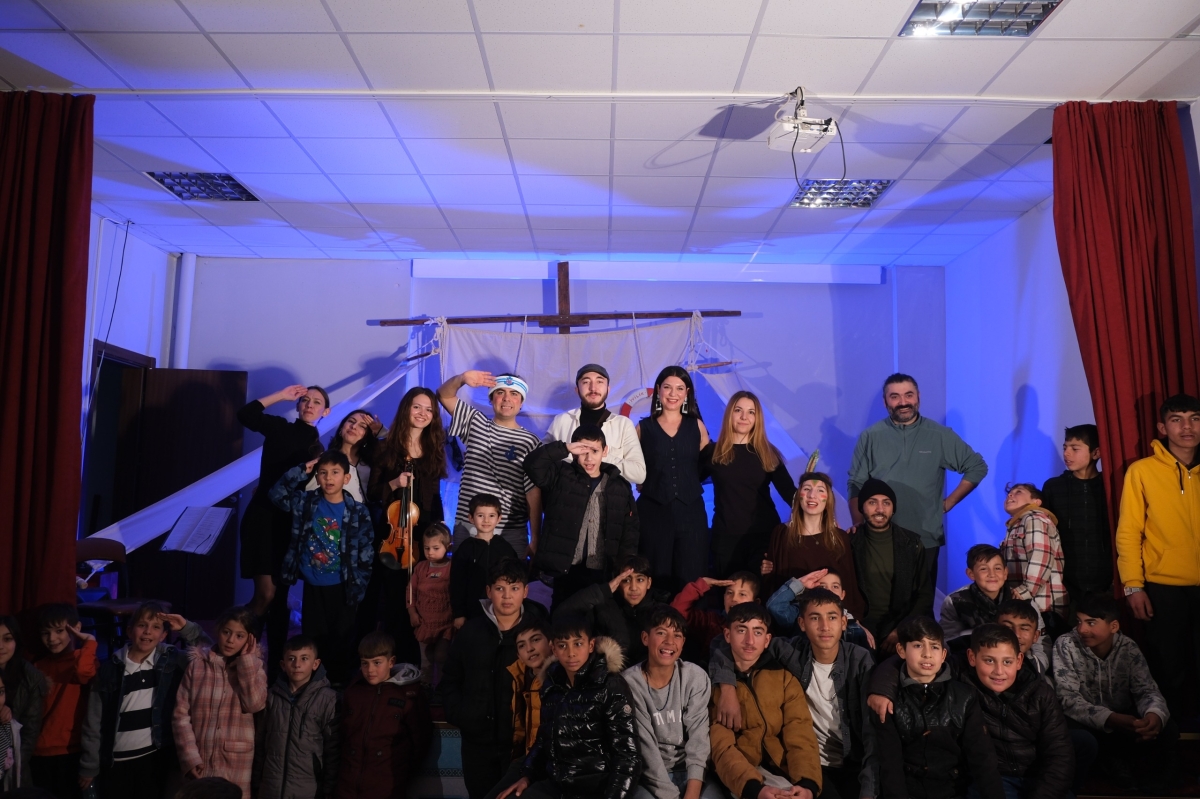 Alpu ve Mihalıççık'ta gösteriler düzenlendi