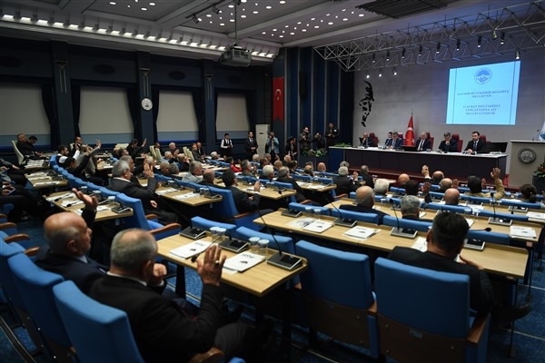 Kayseri Büyükşehir Belediye Meclisi suya yüzde 20 indirim kararı verdi