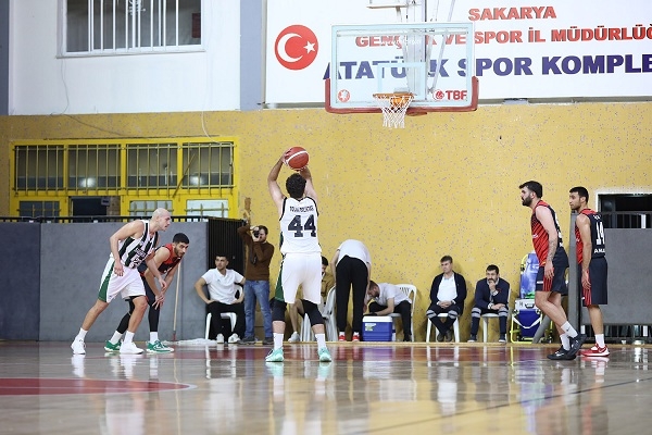 Sakarya Büyükşehir Basketbol takımı  Ayos Spor’u konuk edecek