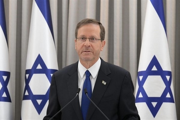 Herzog, Reali İbrani Okulu ve Komuta Askeri Yatılı Okulu'nu ziyaret etti