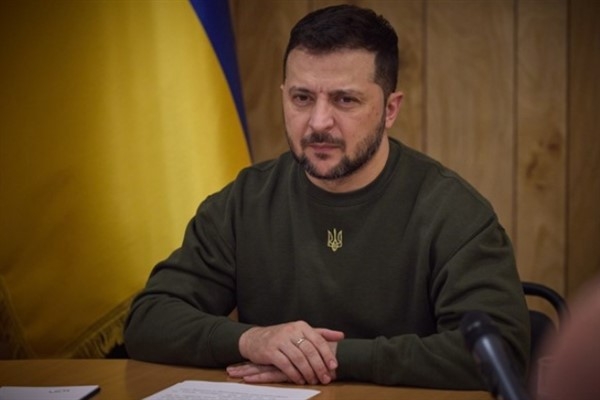 Zelenski: ″Ukraynalılar, savunma kuvvetlerinin yeteneklerini güçlendireceği günü bekliyor″
