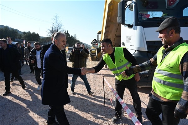 Başkan Aktaş: &Prime;Her ilçemize ihtiyaçları doğrultusunda destek vermeye çalışıyoruz&Prime;