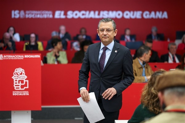 CHP Genel Başkanı Özel, Sosyalist Enternasyonal Konsey Toplantısı’na katıldı