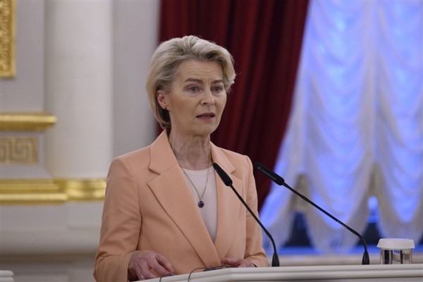 Leyen: “Rusya'ya yıkım savaşının bedelini ödetmeye kararlıyız”