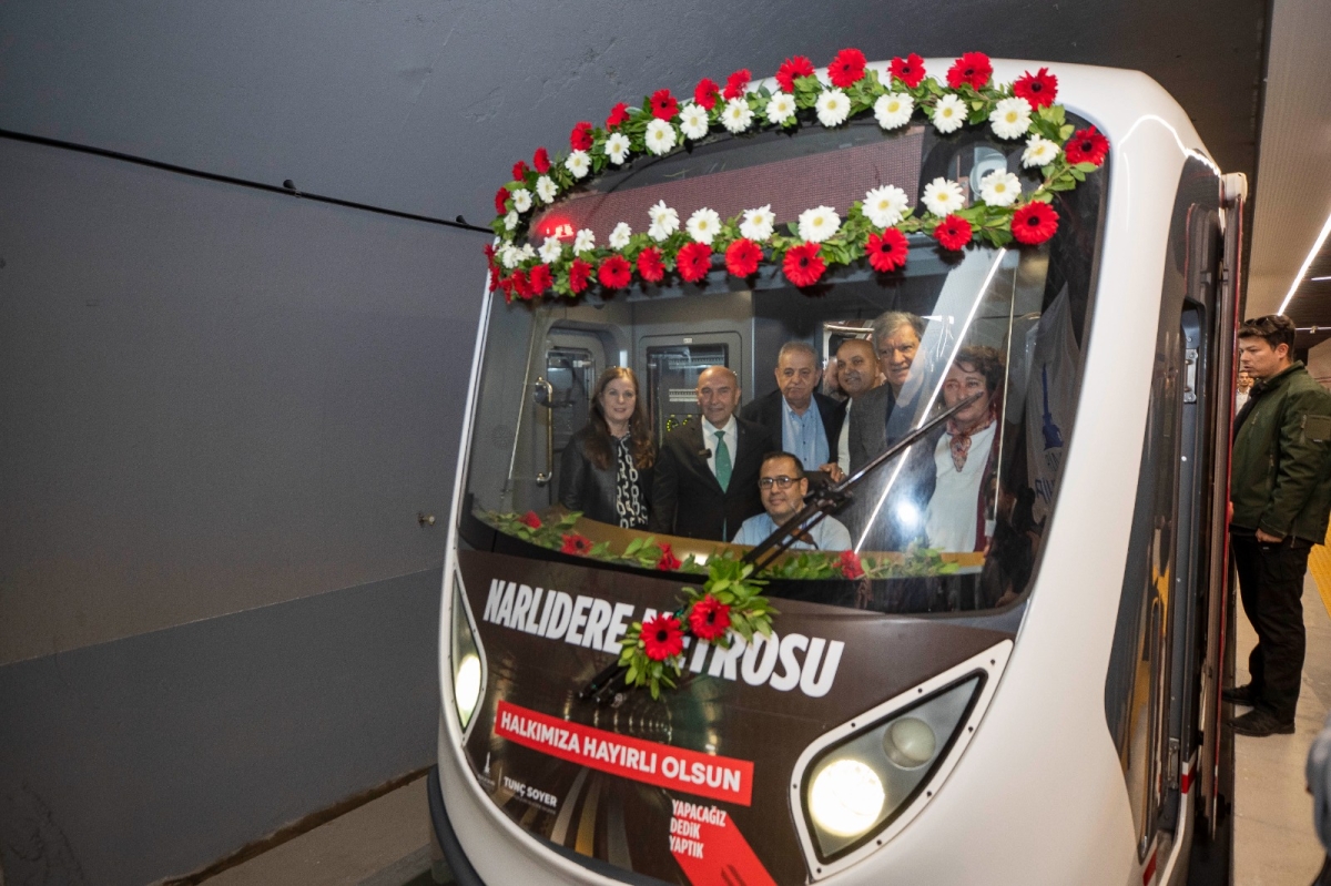 İzmir'de Narlıdere Metrosu açıldı