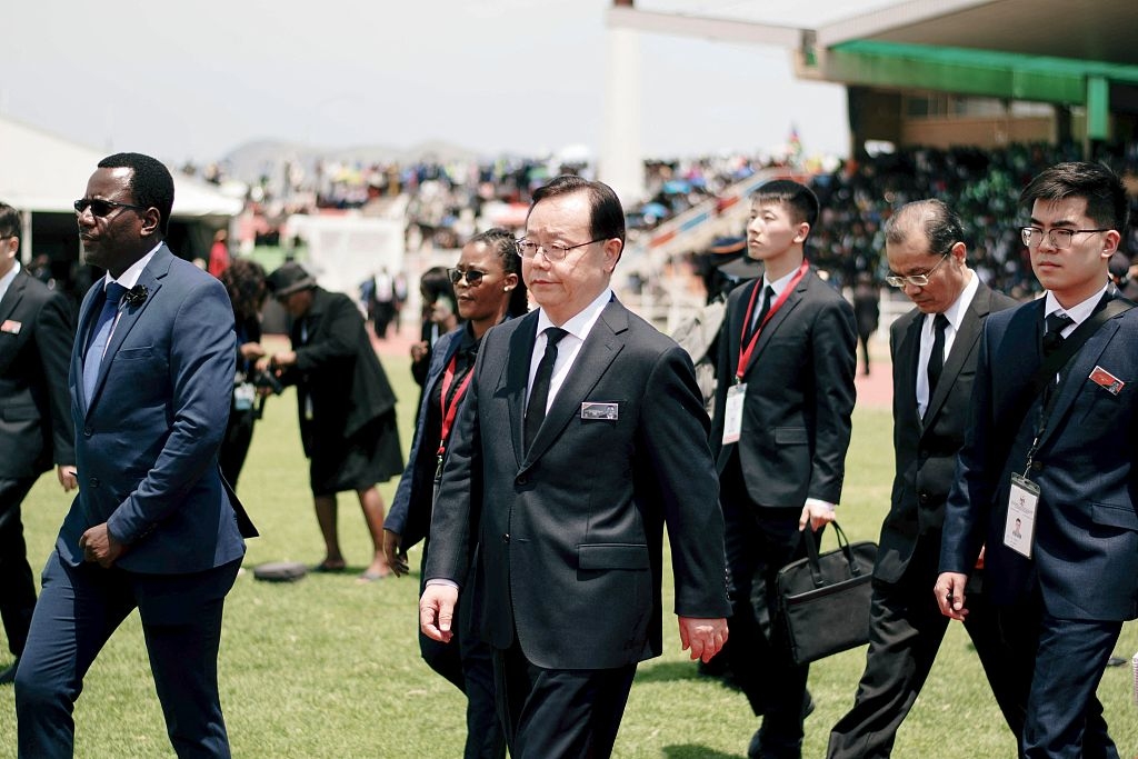 Xi'nin özel elçisi, Namibya eski Devlet Başkanı Geingob'un cenaze törenine katıldı
