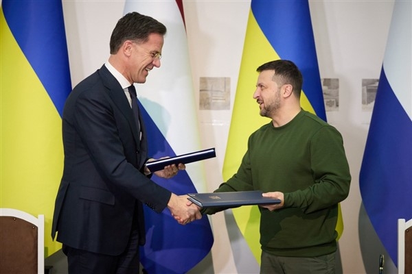 Ukrayna ile Hollanda arasında güvenlik anlaşması imzalandı