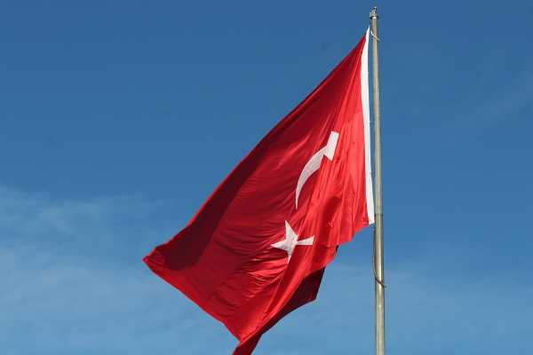 Türkiye'nin en büyük bayrağı Samsun'da dalgalanıyor